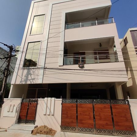 Villa Sk Nivas Tirupati Esterno foto